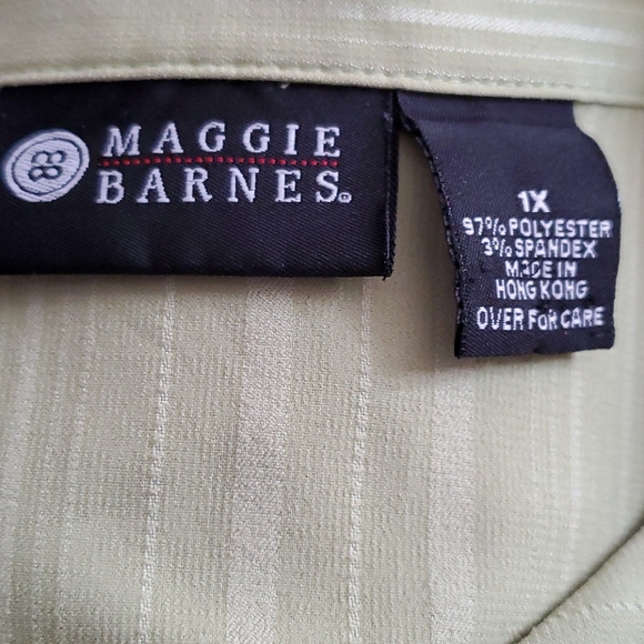 💙 Maggie Barnes button-down blouse. Size 1X - Picture 6 of 7